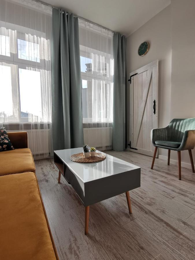 Przytulny Apartament W Centrum Kupiecka-Drzewna Zielona Gora  Bagian luar foto